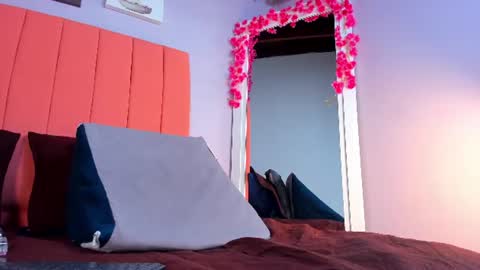 Rosse online show from June 2026 07:12:02 PM