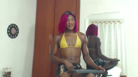 Snapshot of rose_valentiine chatting on March 2026 01:28:01 PM rose_valentiine online show from March 2026 01:28:01 PM