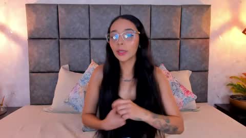 roseaurora online show from May 2026 11:03:02 AM