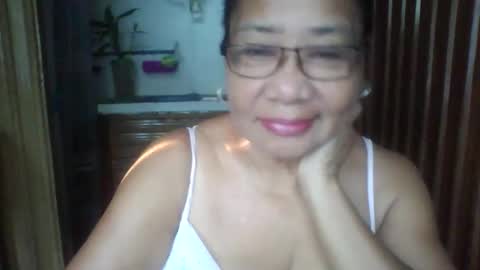 rosebelle66 online show from May 2026 10:04:02 PM