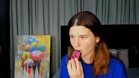 Snapshot of roseblanche2k chatting on December 2024 11:24:02 PM Florin online show from December 2024 11:24:02 PM