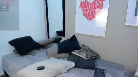 Snapshot of rosebliss chatting on June 2026 08:31:01 PM rose online show from June 2026 08:31:01 PM
