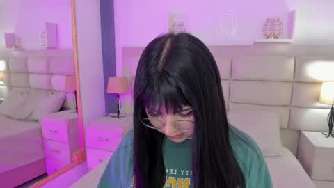 Rose online show from February 2025 01:06:01 PM