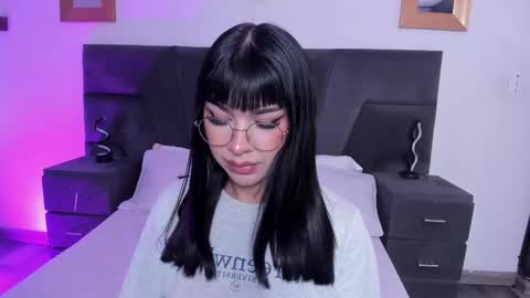 Rose online show from February 2025 08:25:02 PM