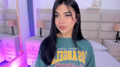 Rose online show from September 2025 01:27:02 PM