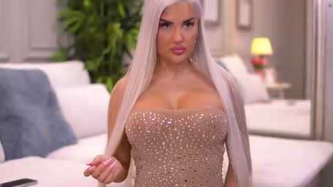 Snapshot of rosedolll chatting on July 2026 08:40:02 PM Dolly online show from July 2026 08:40:02 PM