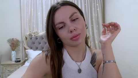 Rose Hubbard online show from January 2025 05:16:01 AM