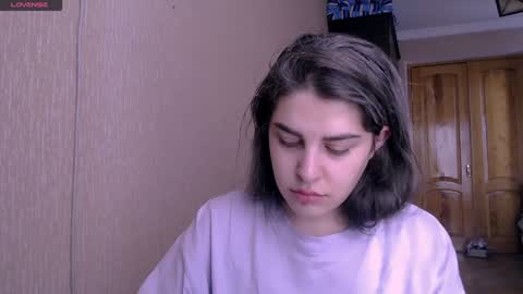 Snapshot of roselina_ chatting on January 2025 06:38:01 AM Rose online show from January 2025 06:38:01 AM