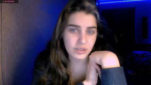 Snapshot of roselina_ chatting on January 2025 07:25:01 PM Rose online show from January 2025 07:25:01 PM