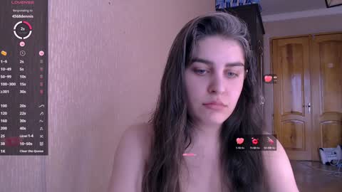 Snapshot of roselina_ chatting on January 2025 10:43:01 AM Rose online show from January 2025 10:43:01 AM