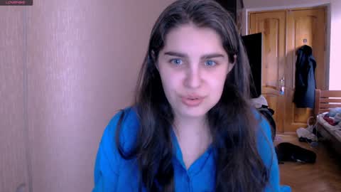 Snapshot of roselina_ chatting on February 2025 12:05:02 PM Rose online show from February 2025 12:05:02 PM