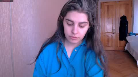 Snapshot of roselina_ chatting on February 2025 08:55:01 AM Rose online show from February 2025 08:55:01 AM