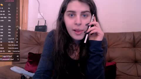 Snapshot of roselina_ chatting on February 2025 09:09:02 AM Rose online show from February 2025 09:09:02 AM