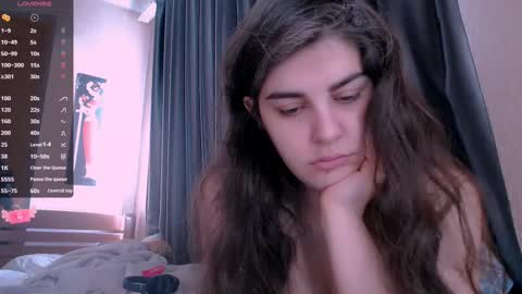 Snapshot of roselina_ chatting on February 2025 06:39:02 AM Rose online show from February 2025 06:39:02 AM