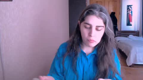 Snapshot of roselina_ chatting on February 2025 09:43:02 AM Rose online show from February 2025 09:43:02 AM