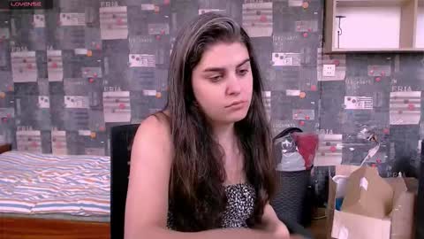 Snapshot of roselina_ chatting on September 2025 01:00:01 PM Rose online show from September 2025 01:00:01 PM