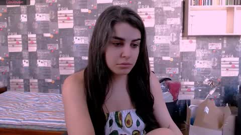 Snapshot of roselina_ chatting on September 2025 07:22:02 AM Rose online show from September 2025 07:22:02 AM