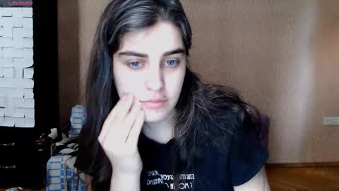 Snapshot of roselina_ chatting on February 2026 11:05:02 AM Rose online show from February 2026 11:05:02 AM