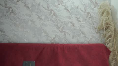 Snapshot of roselinedior chatting on November 2025 03:33:02 PM Lyla OF roselinedior online show from November 2025 03:33:02 PM