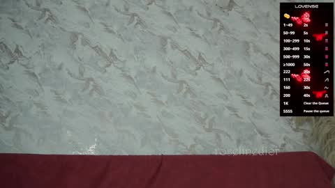 Snapshot of roselinedior chatting on November 2025 02:50:01 PM Lyla OF roselinedior online show from November 2025 02:50:01 PM