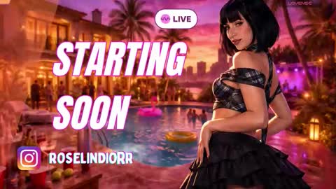 Snapshot of roselinedior chatting on March 2026 01:33:01 PM Lyla OF roselinedior online show from March 2026 01:33:01 PM