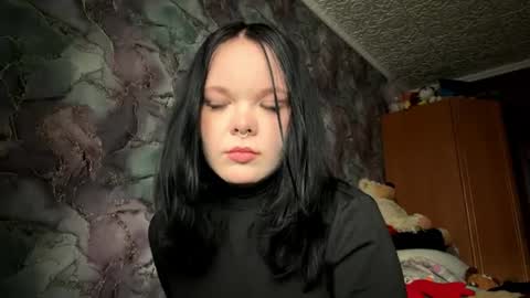 roselinemaclauchlan online show from July 2026 03:20:01 PM