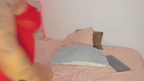 roselyn online show from July 2026 03:48:01 AM