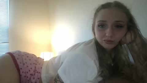 Snapshot of rosepuzzy69 chatting on February 2026 07:07:01 PM RosePuzzy69 online show from February 2026 07:07:01 PM