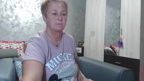 Lovepinklilly online show from January 2025 06:31:01 PM