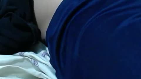 Snapshot of rosesvalentina chatting on November 2025 03:50:01 AM Ocean online show from November 2025 03:50:01 AM