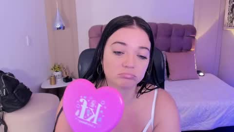 Rose Taylor online show from May 2026 02:02:01 PM