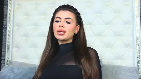 Gabriela online show from May 2026 05:04:01 AM