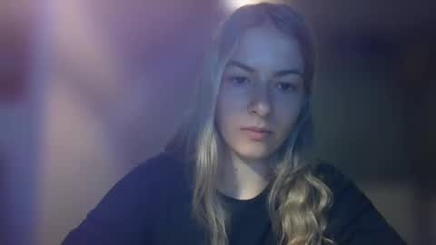 Snapshot of rosie_june chatting on February 2025 11:09:01 AM Rosie online show from February 2025 11:09:01 AM