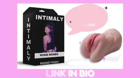 Snapshot of rosiebones chatting on March 2025 11:18:02 PM Rosie Bones online show from March 2025 11:18:02 PM