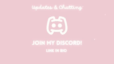 Snapshot of rosiebones chatting on September 2025 10:09:02 PM Rosie Bones online show from September 2025 10:09:02 PM