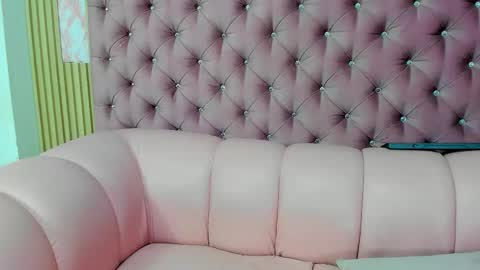 Rosie online show from November 2025 08:31:01 PM