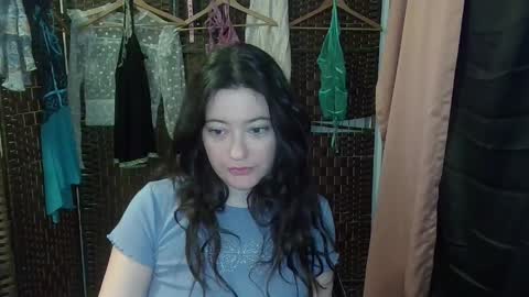 Rosie Revive online show from April 2026 03:18:01 AM