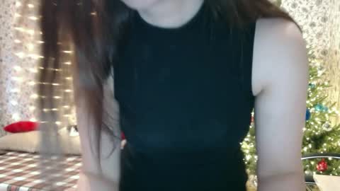 Snapshot of rosierosa chatting on December 2024 04:41:02 AM Rosie is waiting for YOU online show from December 2024 04:41:02 AM