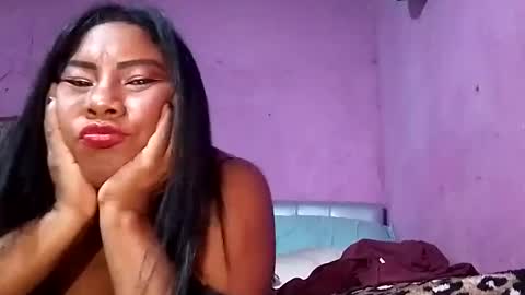 rosmerynavarro online show from February 2025 02:35:01 AM