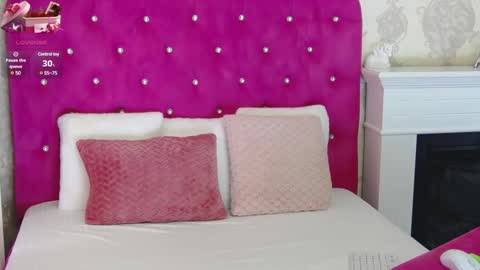 Snapshot of rossalia333 chatting on January 2025 10:51:02 AM Rossalia online show from January 2025 10:51:02 AM