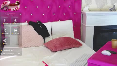 Snapshot of rossalia333 chatting on March 2025 11:08:02 AM Rossalia online show from March 2025 11:08:02 AM