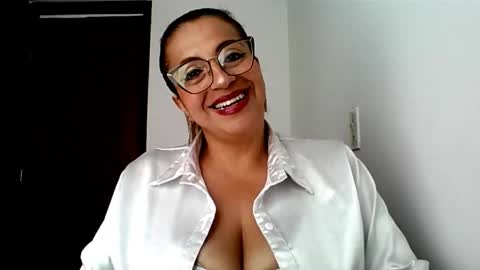 Rossana  online show from June 2026 02:55:01 PM