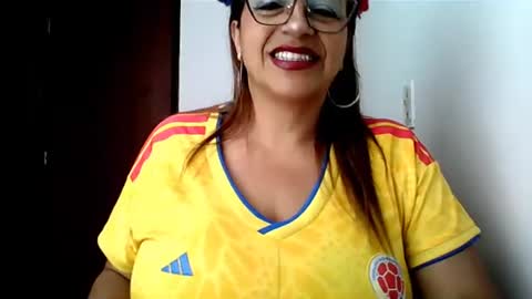 Rossana  online show from June 2026 12:22:01 PM