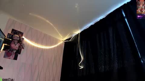 Rosse Maria  online show from January 2026 09:18:02 PM