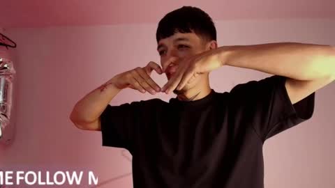 rosse_one online show from November 2025 11:09:02 AM