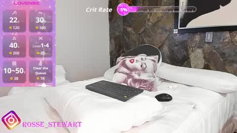 Snapshot of rosse_stewart chatting on May 2026 07:44:01 PM Rosse online show from May 2026 07:44:01 PM