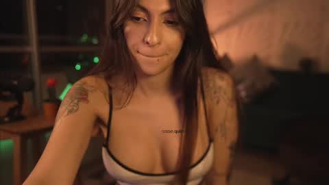 Rossey online show from September 2025 06:36:01 AM