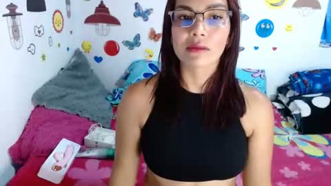 rossi_sexy online show from June 2026 06:54:01 PM