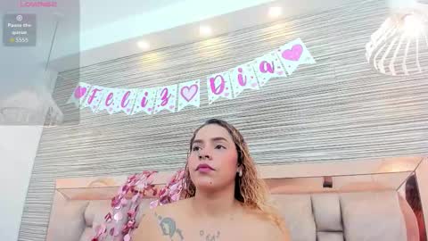 Snapshot of rossy_roose chatting on February 2026 07:32:02 PM Rossy online show from February 2026 07:32:02 PM