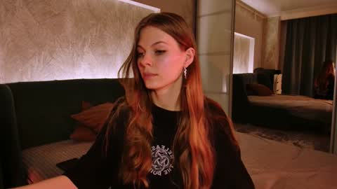 rosy_black_ online show from January 2025 06:52:01 PM